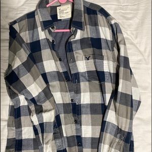 American Eagle. Long sleeve. Button up